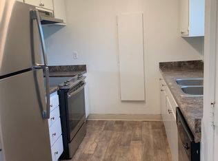 709 S Nardo Ave APT B7, Solana Beach, CA 92075