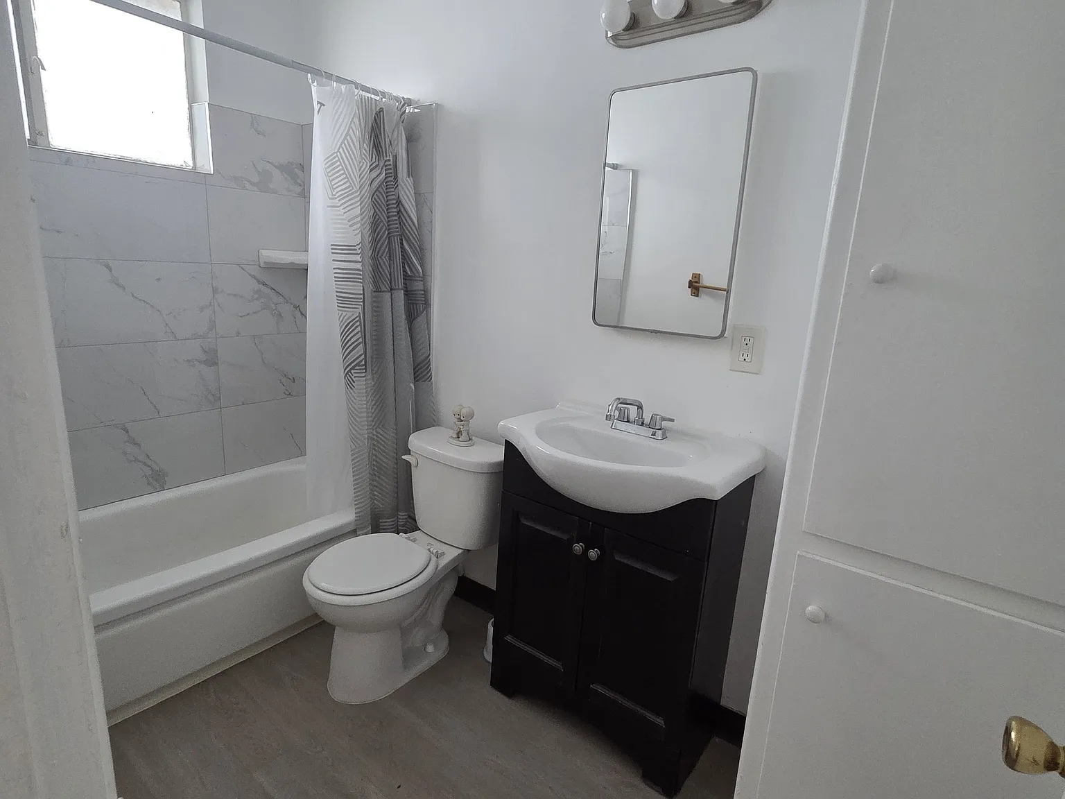 1 bed, $1,875 — Photo 4