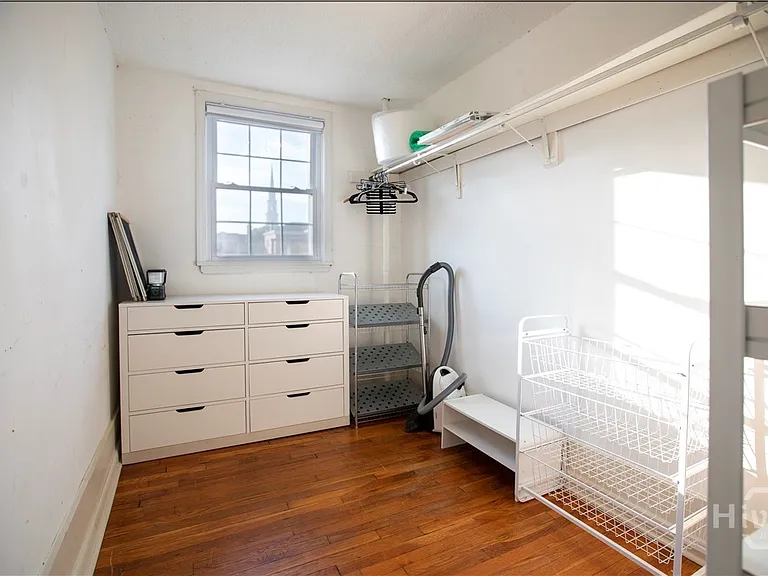 219 Abercorn St #F1 — Photo 7
