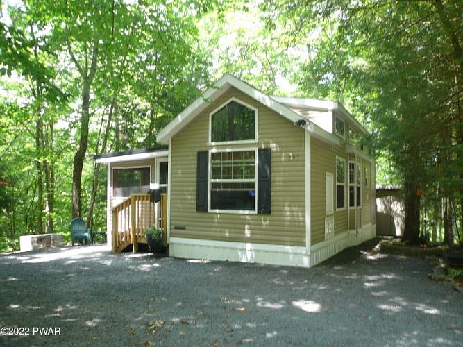 1st image of 106 Birch Ln