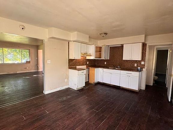 4th image of 4349 Carolina St