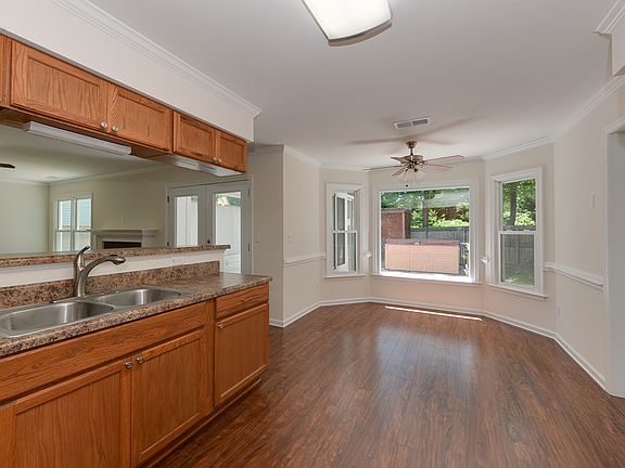 Breakfast nook