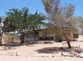 373 Yucca Mesa Rd, Landers, CA 92285