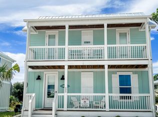 135 Las Brisas Ln, Port Saint Joe, FL 32456