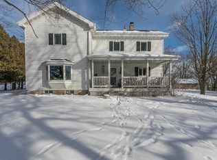 1482 Clairville Rd, Oshkosh, WI 54904