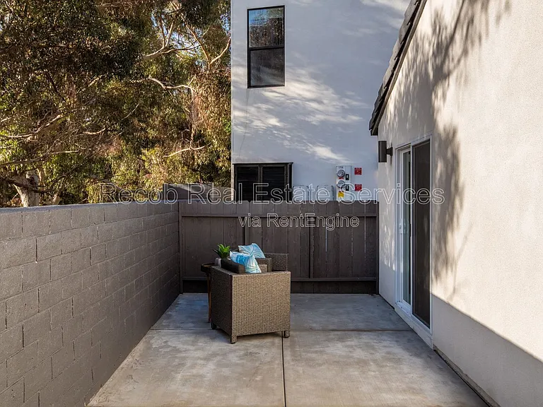 1710 Hanford Dr #1704 — Photo 15