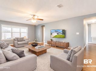 20588 Catamaran Dr, Robertsdale, AL 36567