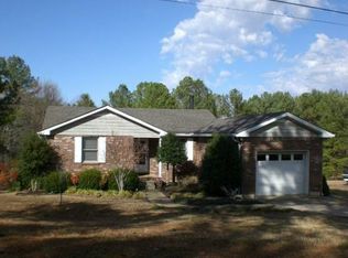 829 Pebble Cove Rd, Lebanon, TN 37087