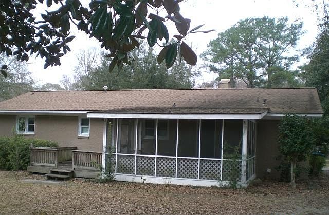 2nd image of 116 Azalea Dr