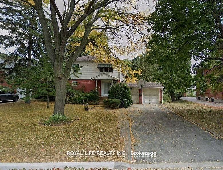 1st image of 33 Agincourt Dr