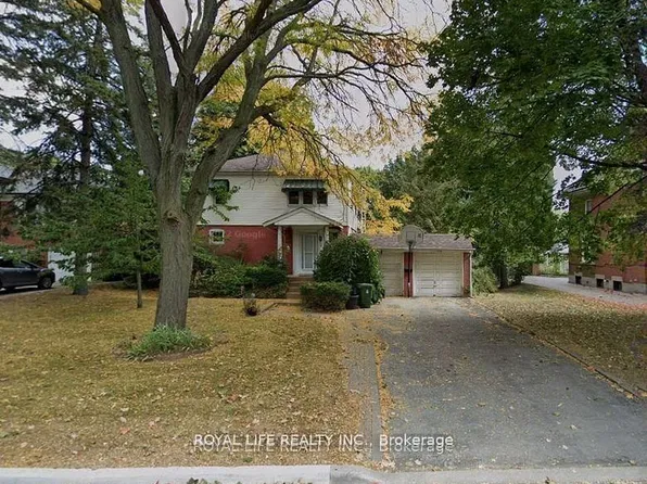 33 Agincourt Dr, Toronto, ON M1S 1M5