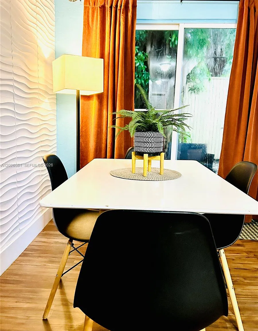 Culmer Villas — Photo 4