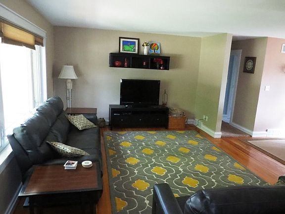 3rd image of 3206 Tucson Dr