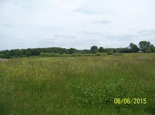 1050 County Road 2910, Higbee, MO 65257
