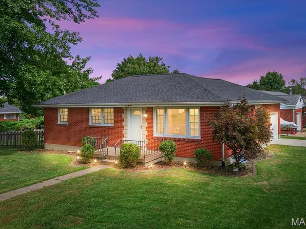 301 Chester Ave, Waterloo, IL 62298