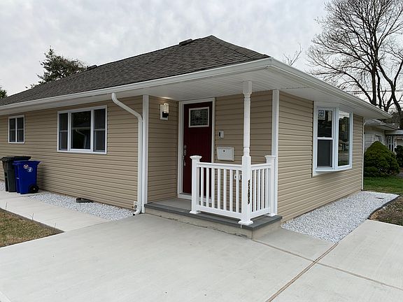 4th image of 2208 Mount Carmel Blvd