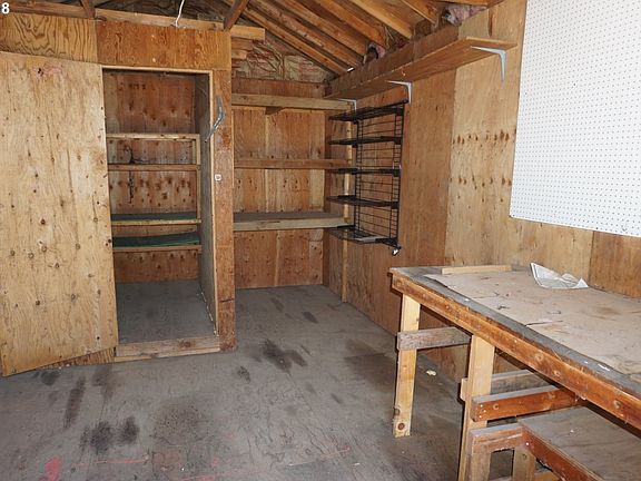 5th image of 31414 NE 59th Ave