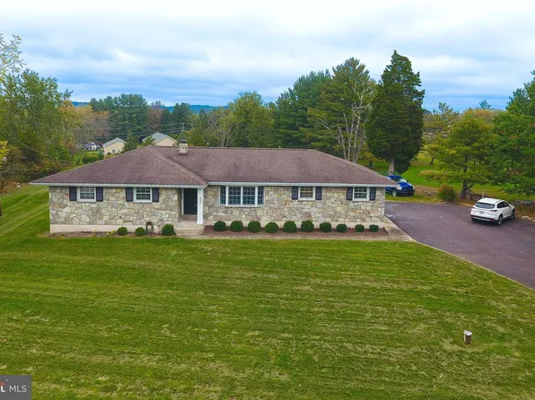 2050 Sumneytown Pike, Harleysville, PA 19438