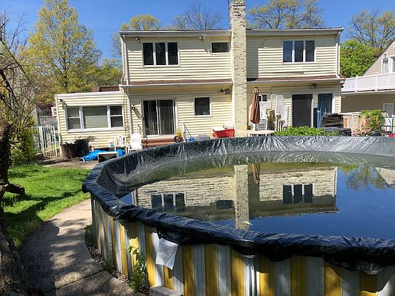 4th image of 218-21 Hartland Ave