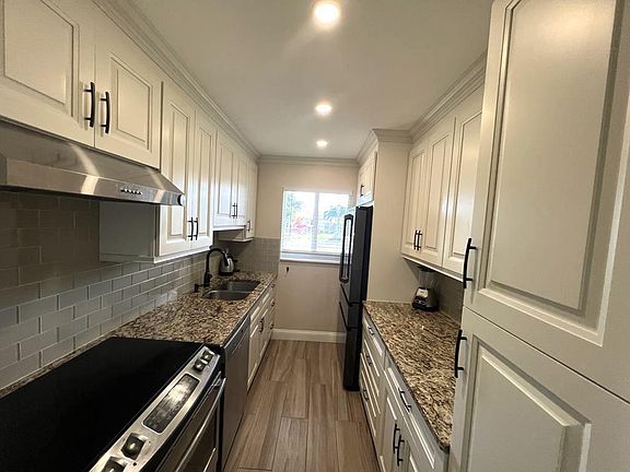 2nd image of 255 Main Boulevard #D