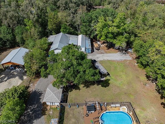 5th image of 15710 Shamrock Dr