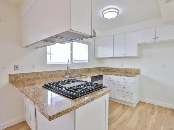 327 W Kelly Ave APT B, Orange, CA 92866