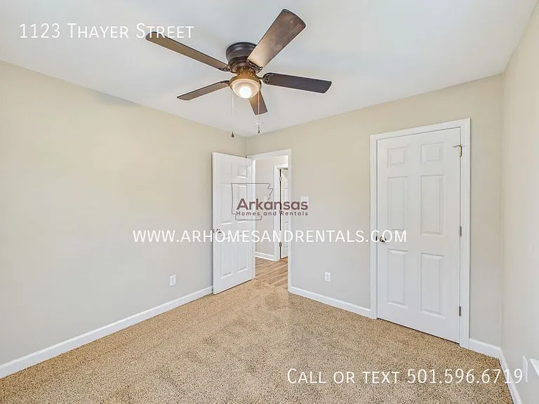1123 Thayer St — Photo 10