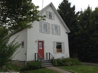 93 Park St, Rockland, ME 04841
