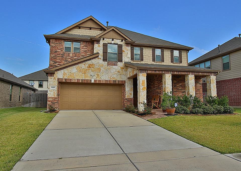 1st image of 16514 Winthrop Bend Dr