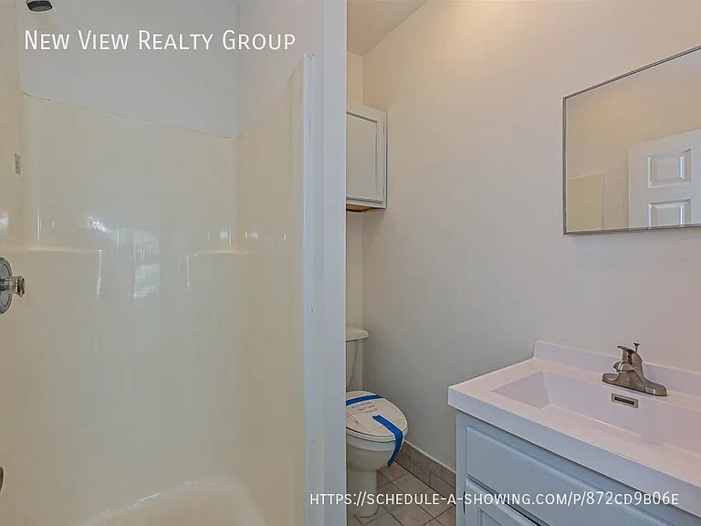 610 N Pear St — Photo 21