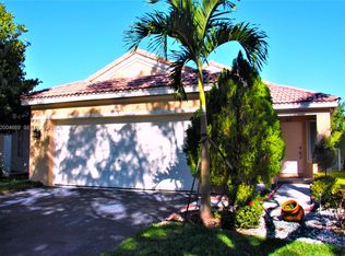 4291 Magnolia Ridge Dr, Fort Lauderdale, FL 33331