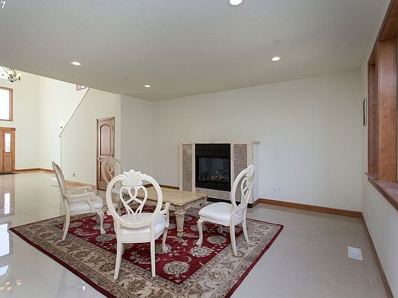 5th image of 10545 SW Crestwood Dr