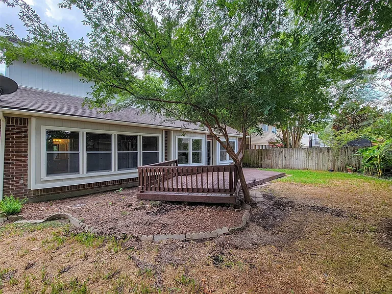 13522 Ryanwood Dr — Photo 37