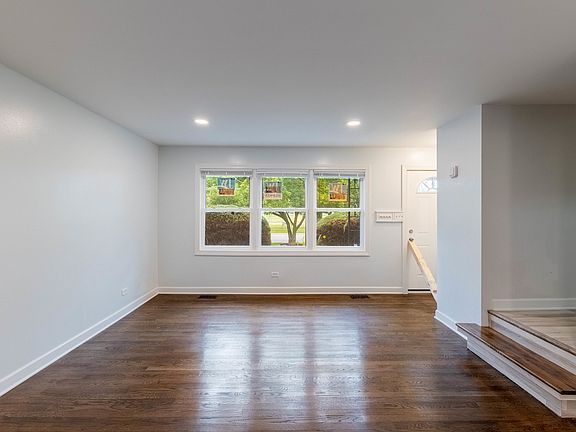 3rd image of 1314 Lincoln Ave