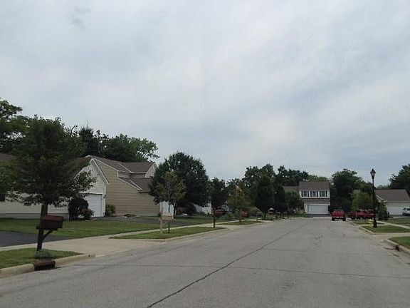 5th image of 3919 Black Pine Dr