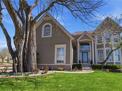 13213 Barton St, Overland Park, KS, 66213