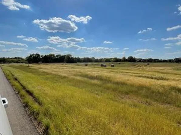 5071 209th St, Stilwell, KS 66085