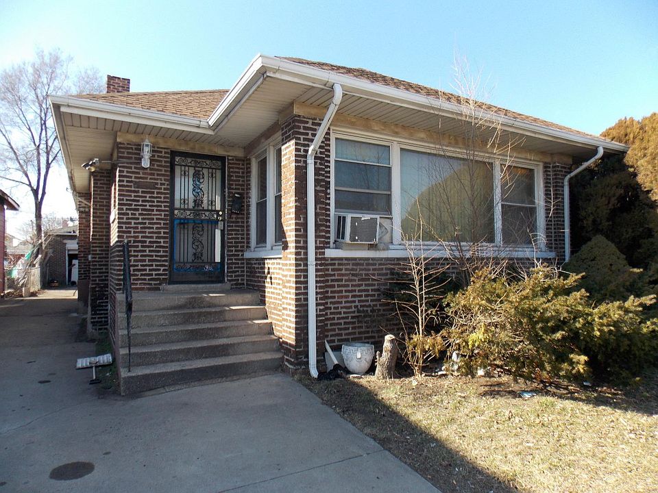 1st image of 4008 Parrish Ave
