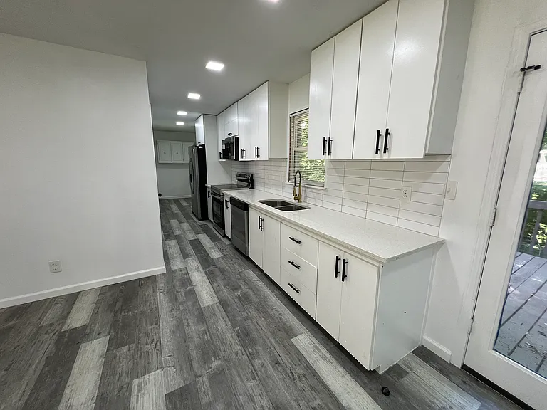 1580 Jacqueline Cir #1 — Photo 11