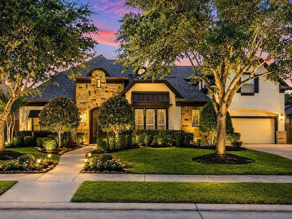1st image of 2915 Sentry Oak Way