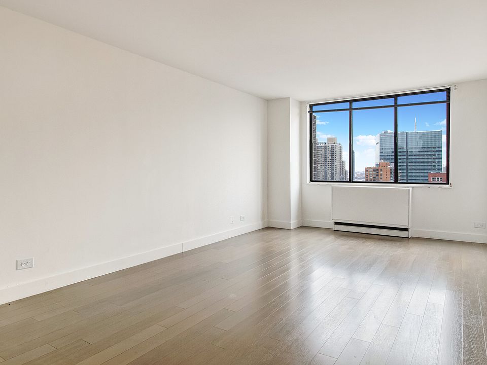 1st image of 200 E 33rd St APT 20C