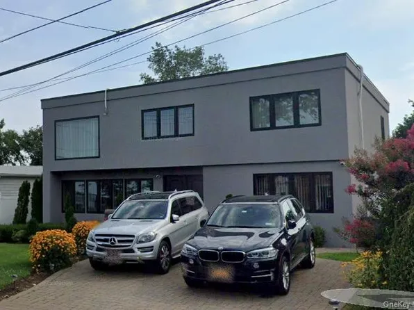14962 Powells Cove Boulevard, Whitestone, NY 11357