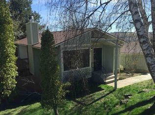221-223 NW Sunrise Dr, Pullman, WA 99163