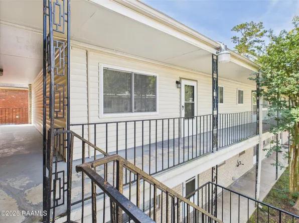 201 S South College Rd #212, Lafayette, LA 70503