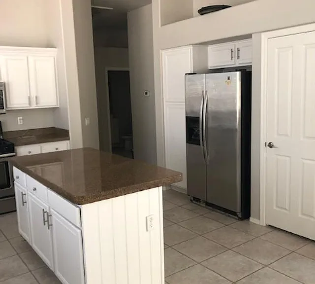 694 W Desert Broom Dr — Photo 8