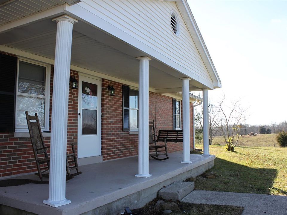 1st image of 815 Dry Ridge Rd