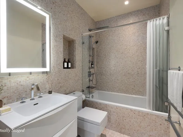 260 Park Avenue South image 10 of 10