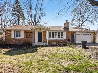 244 Downey Dr, Benton Harbor, MI