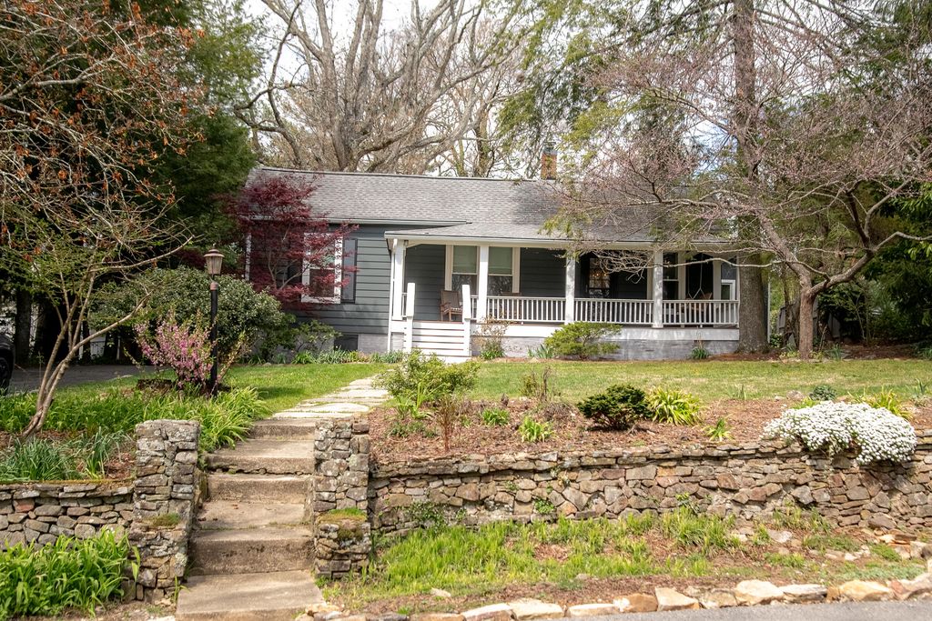 302 Laurel Ln, Lookout Mountain, TN, Lookout Mountain