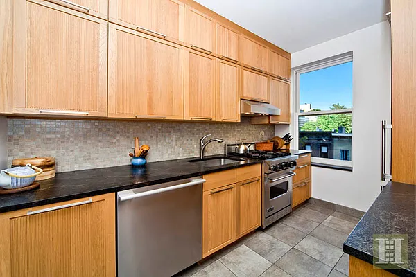 Sold by Halstead Real Estate | media 15